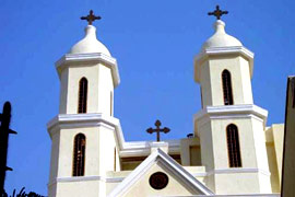 HOLY LAND CHRISTIANS WORRY ABOUT SURVIVAL