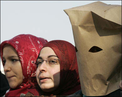 Ways to build tolerance after El Sherbini’s murder