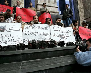 The Arab media            How governments handle the news