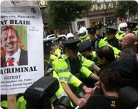 Blair hit with shoes at pro-Palestinian demonstration in Dublin