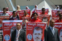 Over 15-Mile Long Human-Chains Welcome Dr. Morsi in Gharbiya Province