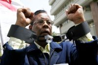 Egypt: Mansoura's Professors rally over colleague's arrest