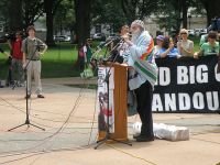 Jewish vigil supporting Muslim cultural center in Lower Manhattan