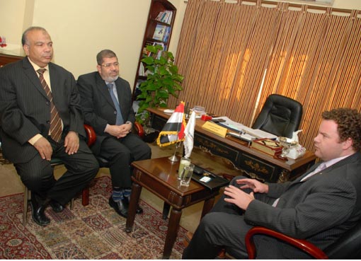 FJP Receives Canandian Embassy Officials, Condemns Tahrir Police Violence