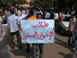 Administrative Court Overturns Dismissals of 18 University Students