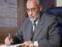 Muslim Brotherhood pulls back from Egyptian politics