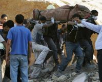 Egypt court convicts officials over rockslide