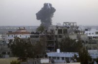IOF warplanes, gunboats blast Gaza targets