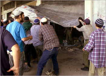 Jewish mob leaves Palestinian man in critical condition after senseless attack