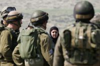 Israeli troops attack Palestinians in O. Jerusalem, W. Bank