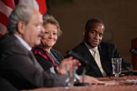 US Delegation Mulls Over Business in Egypt Post-Revolution